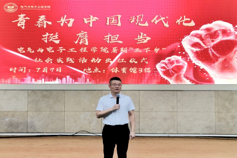 图为马利祥致辞.jpg