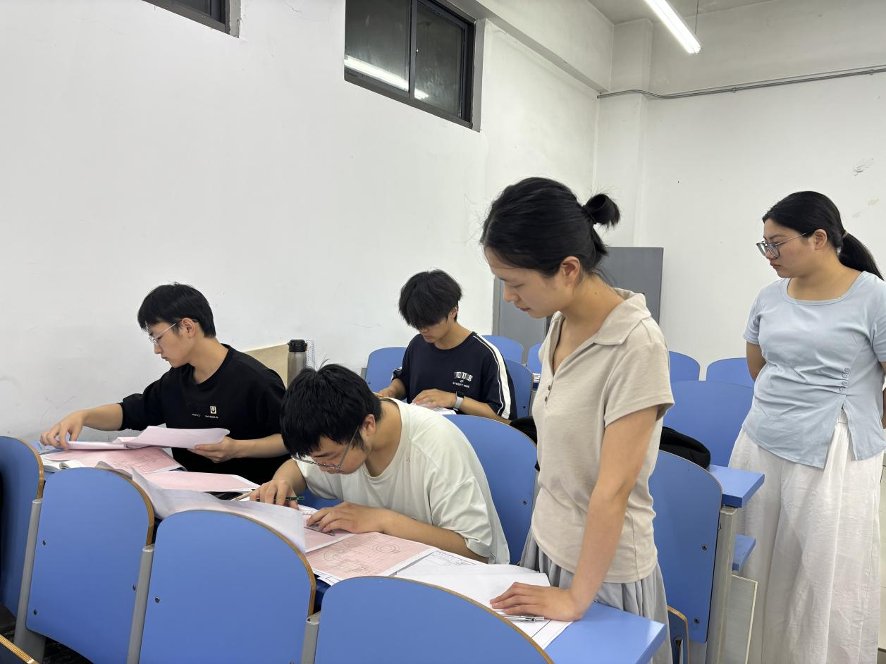 图片4.png 图片4.png