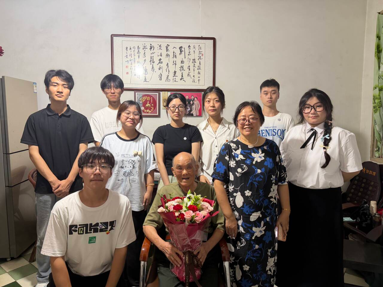 图片4.png 图片4.png