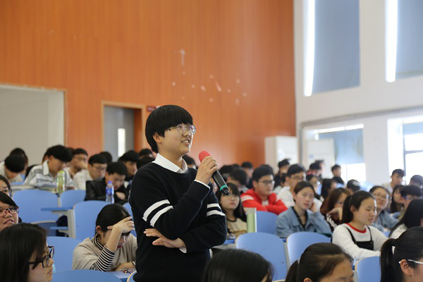 C:\Users\Administrator\Desktop\图片3.png