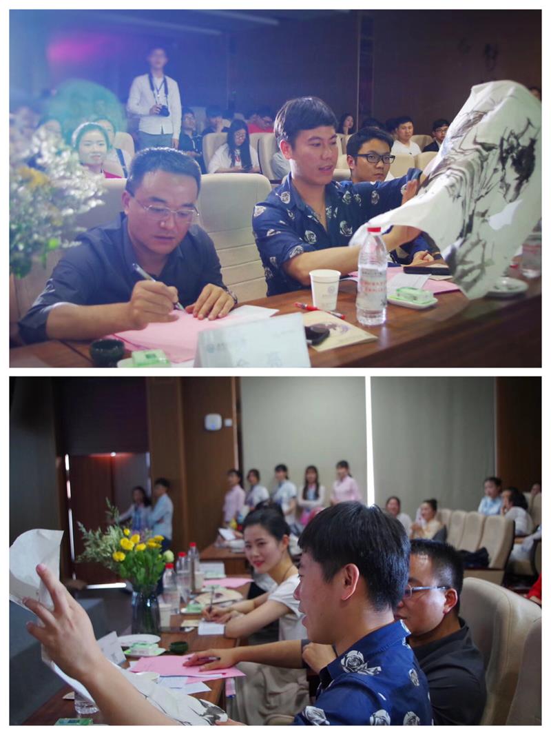 8.评委及专家现场现场评判创意作品展示.JPG