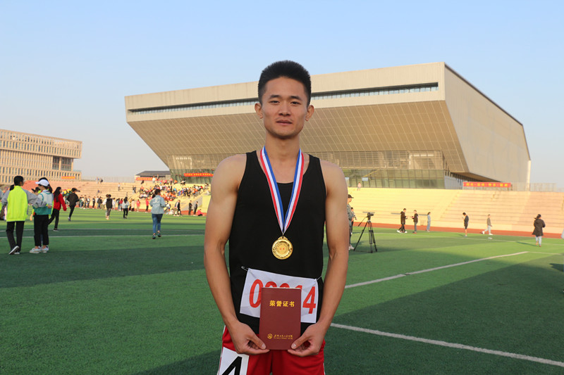 20181026191744_2ugaxc2kl0.jpg