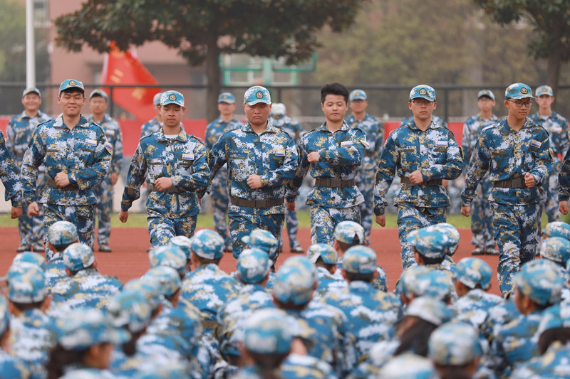 2018军训028.jpg