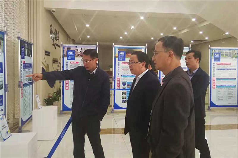 微信图片_20181112100615_副本.jpg