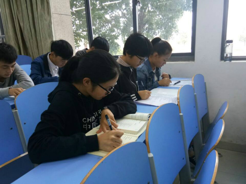 03.jpg