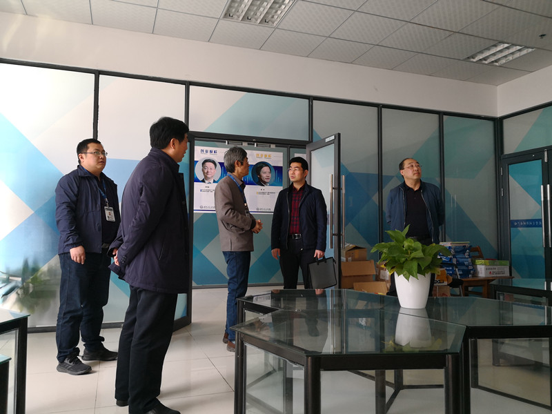 QQ图片20190324200759.jpg