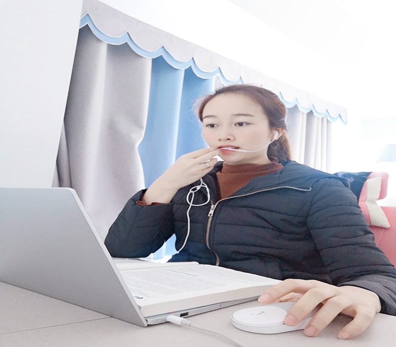 陈思婕.jpg