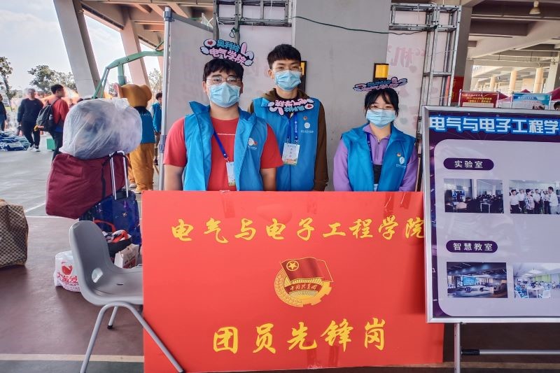 党员服务站照片.jpg