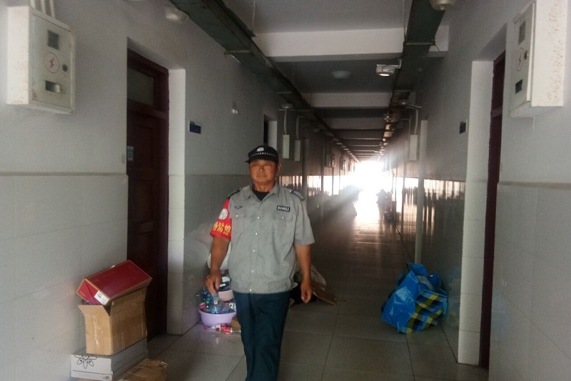 A306DBA16E77DA173909FA73A9155E5D.jpg
