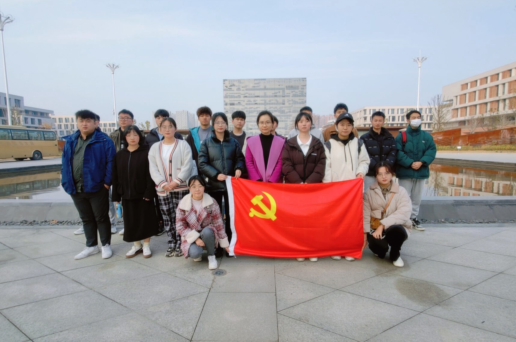 合影.jpg
