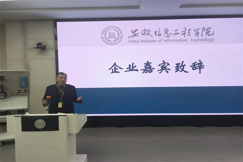 835DCFA518900D996AC4A6C9DA4E3BDA_副本.jpg