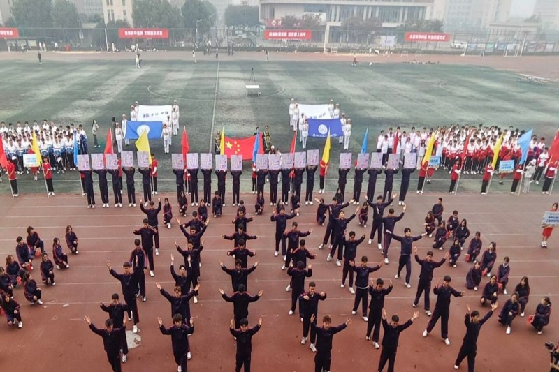 图为学院方阵舞蹈.jpg