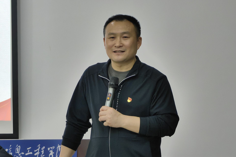 图5为孙立开讲.jpg