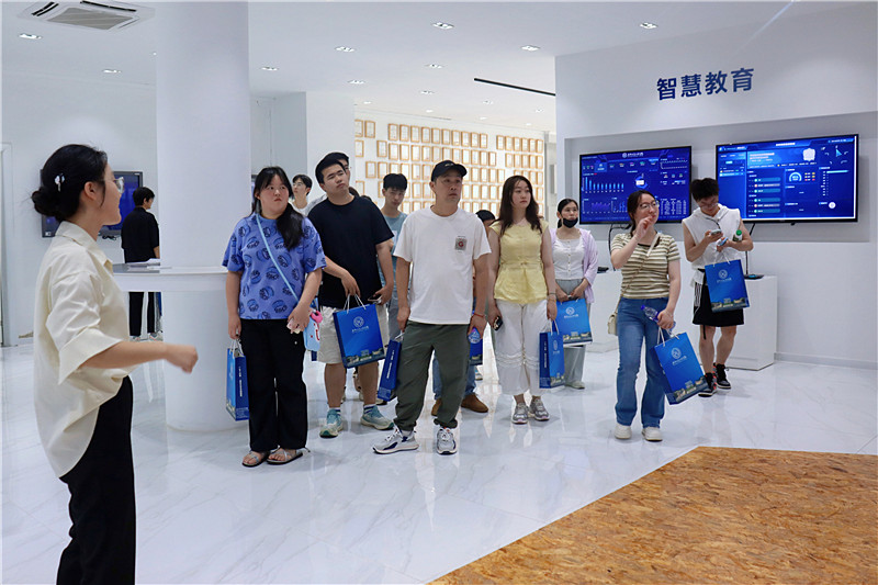 retouch_2025062711070131_副本.jpg