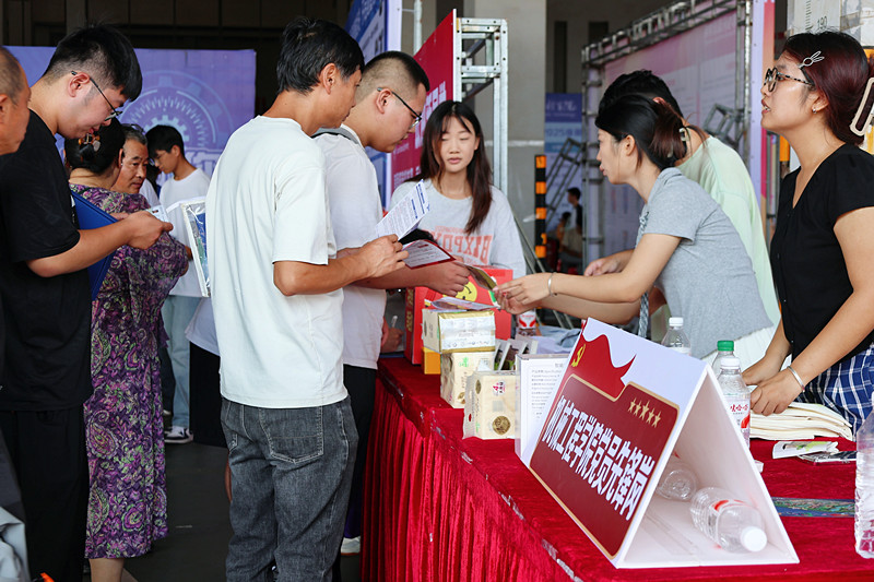 retouch_2025090611354246_副本.jpg
