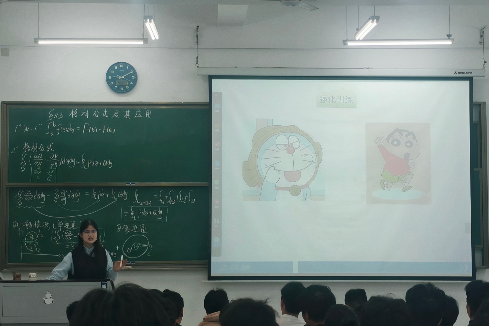 田攀杰照片.jpg 田攀杰照片.jpg