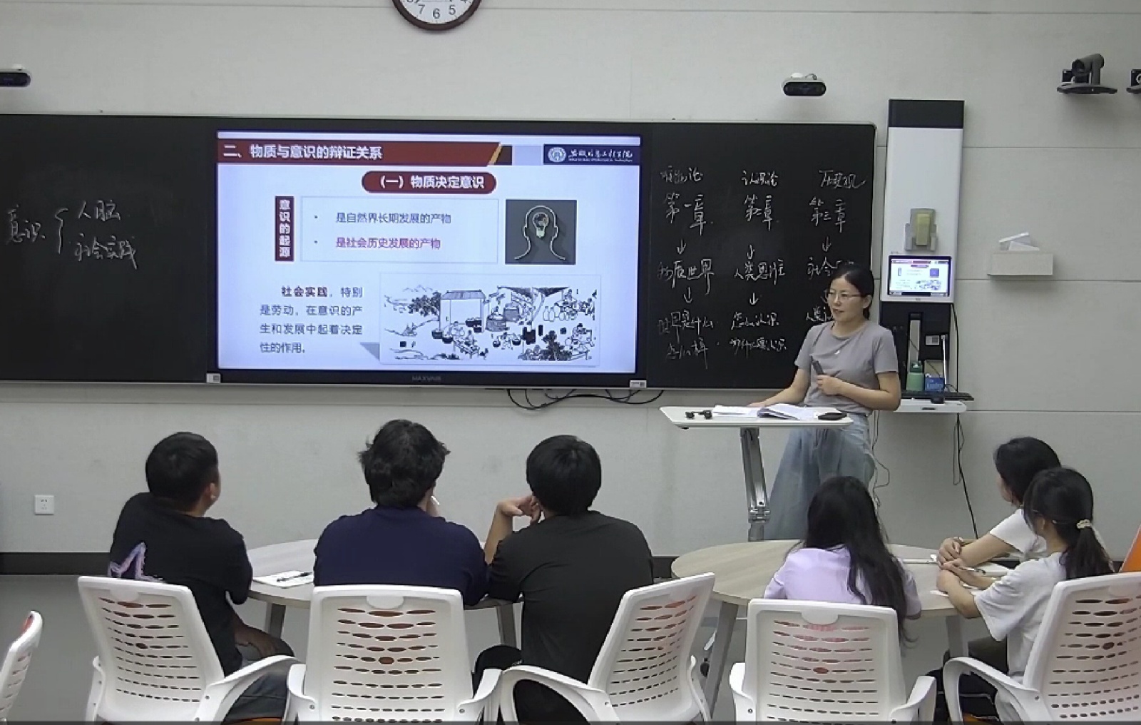韩燕玉:教学标兵..jpg 韩燕玉:教学标兵..jpg