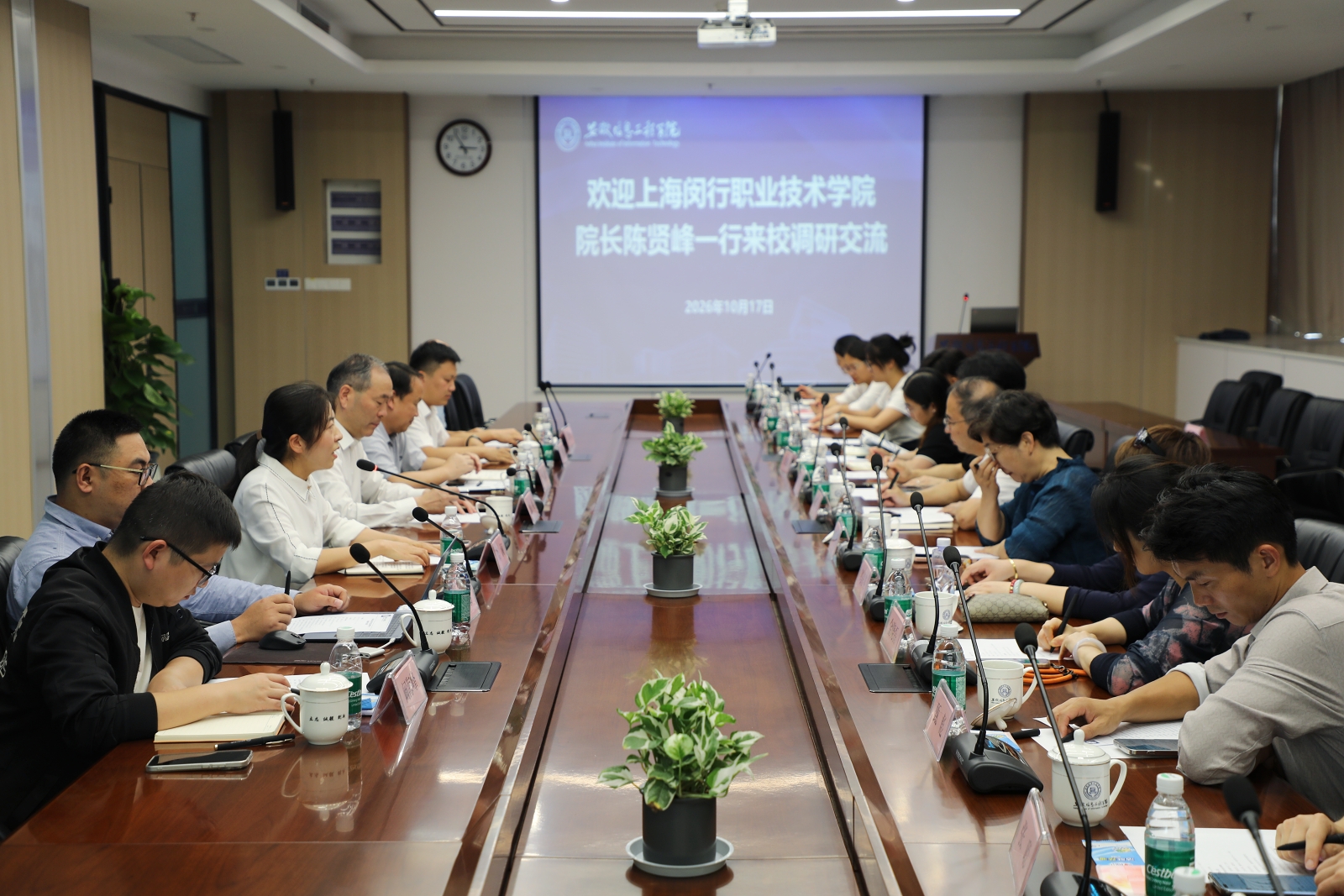 8O2A2926_副本.jpg 8O2A2926_副本.jpg