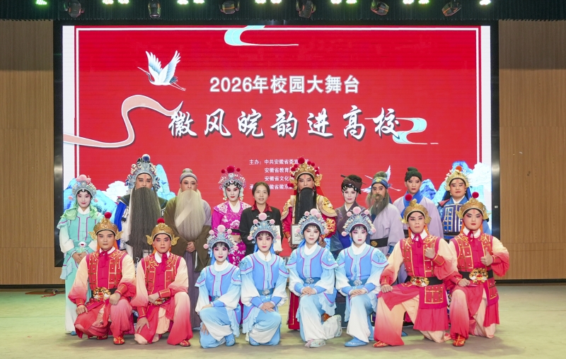合影3.jpg