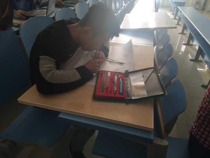 2009D06D33195D164639EC411E4A1F6A.jpg 2009D06D33195D164639EC411E4A1F6A.jpg