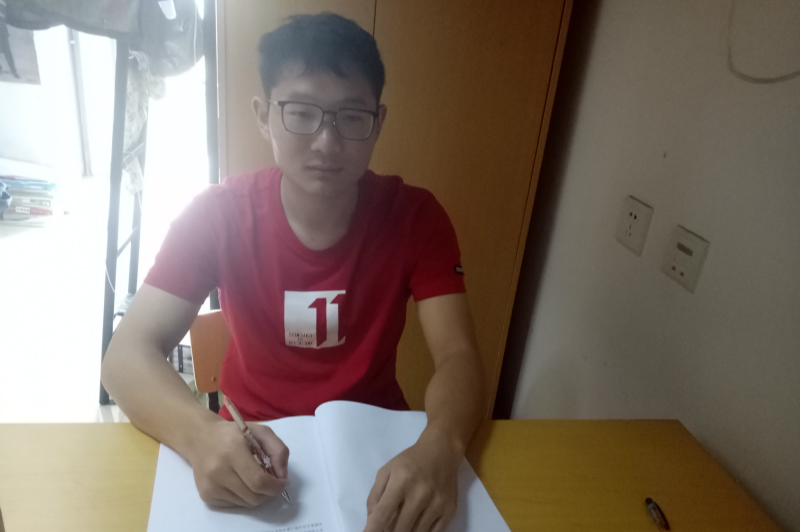 C:\Users\Administrator\Desktop\新闻稿\05.29寝室好舍友 考研双子星——管理工程学院优秀学子系列报道之三\孙凯旋.jpg