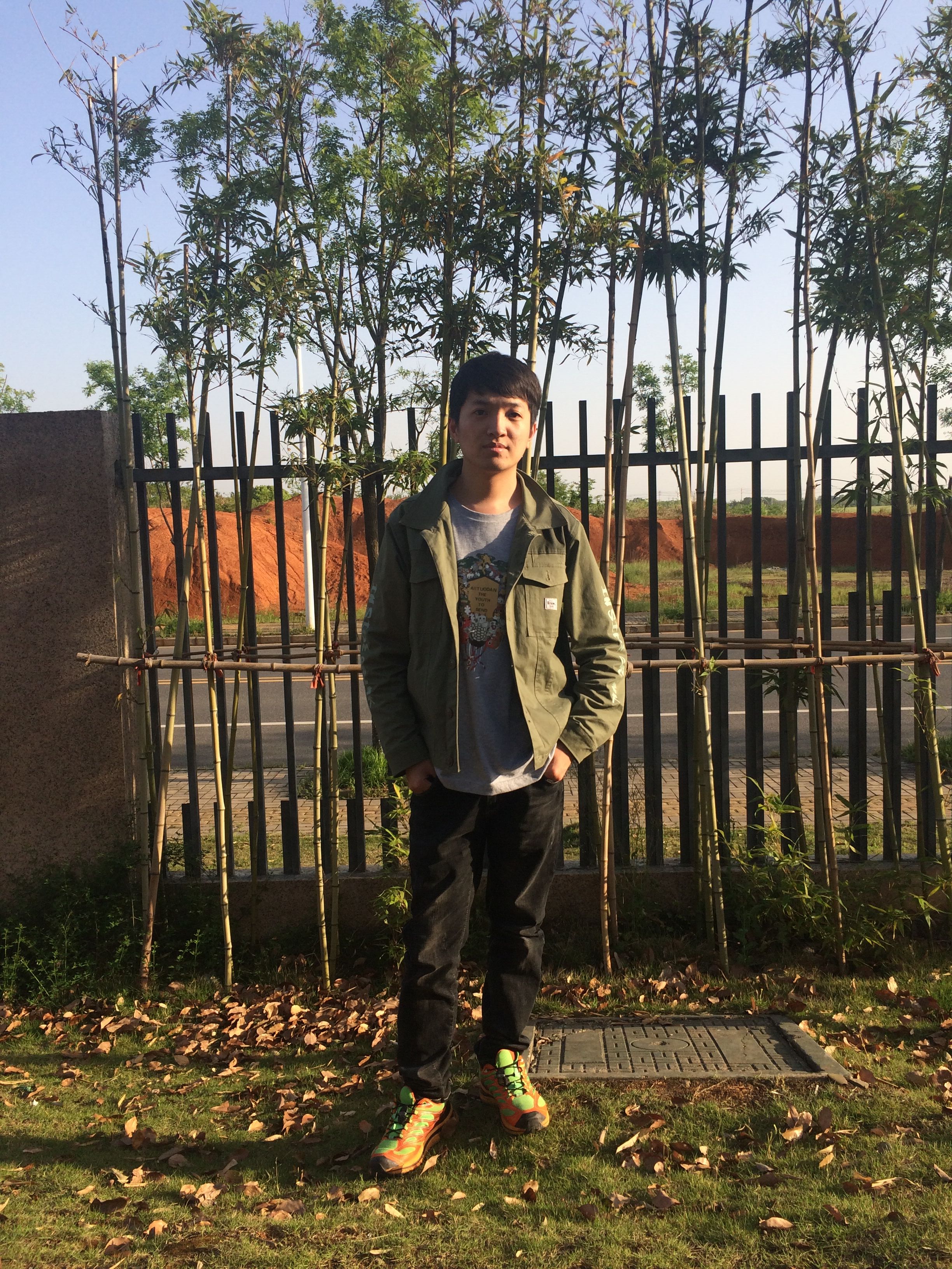 陈玉峰.jpg 陈玉峰.jpg