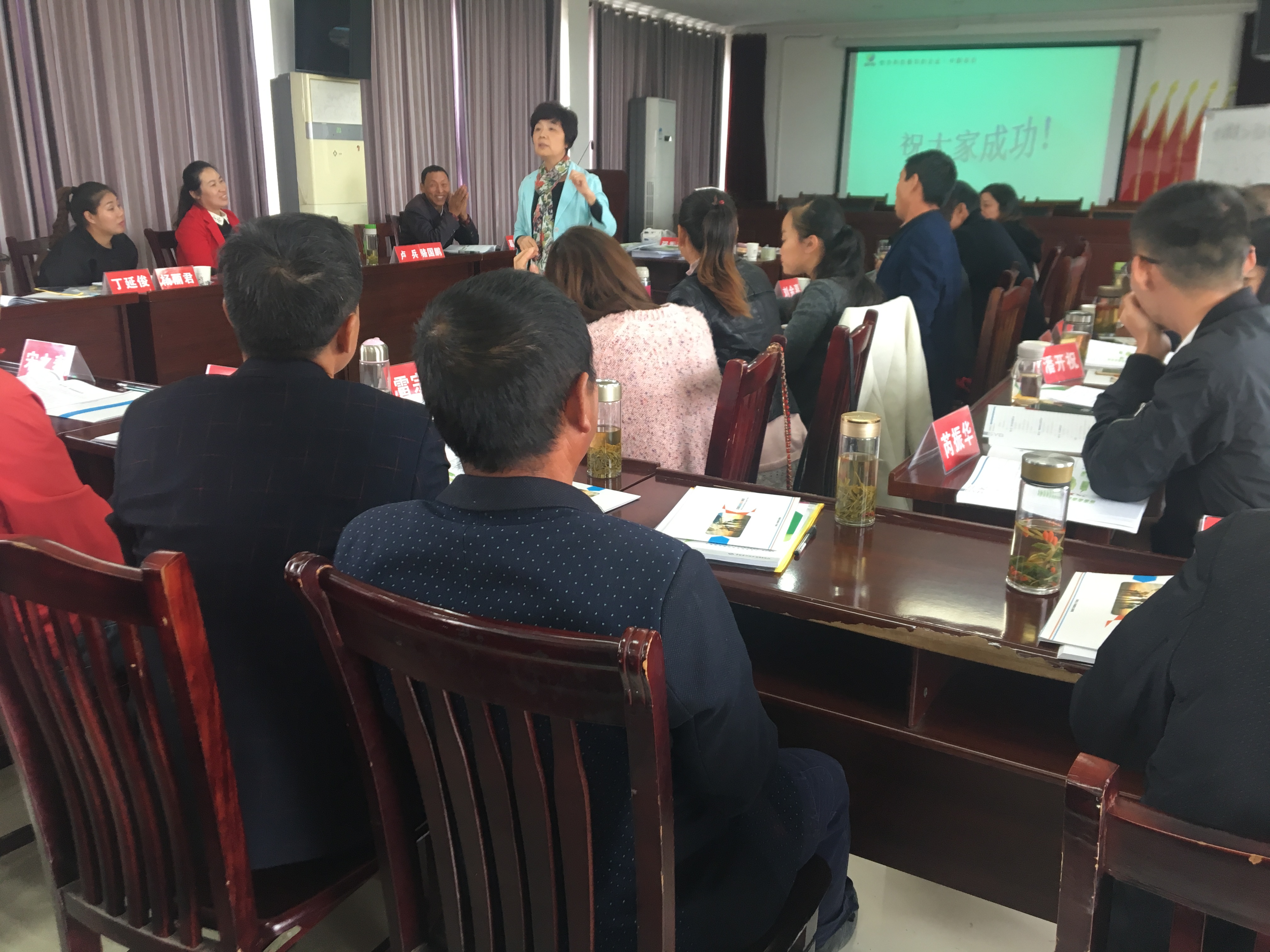 1EFFD91DFE67F9970EE03A56E4CCCCCF.jpg 1EFFD91DFE67F9970EE03A56E4CCCCCF.jpg