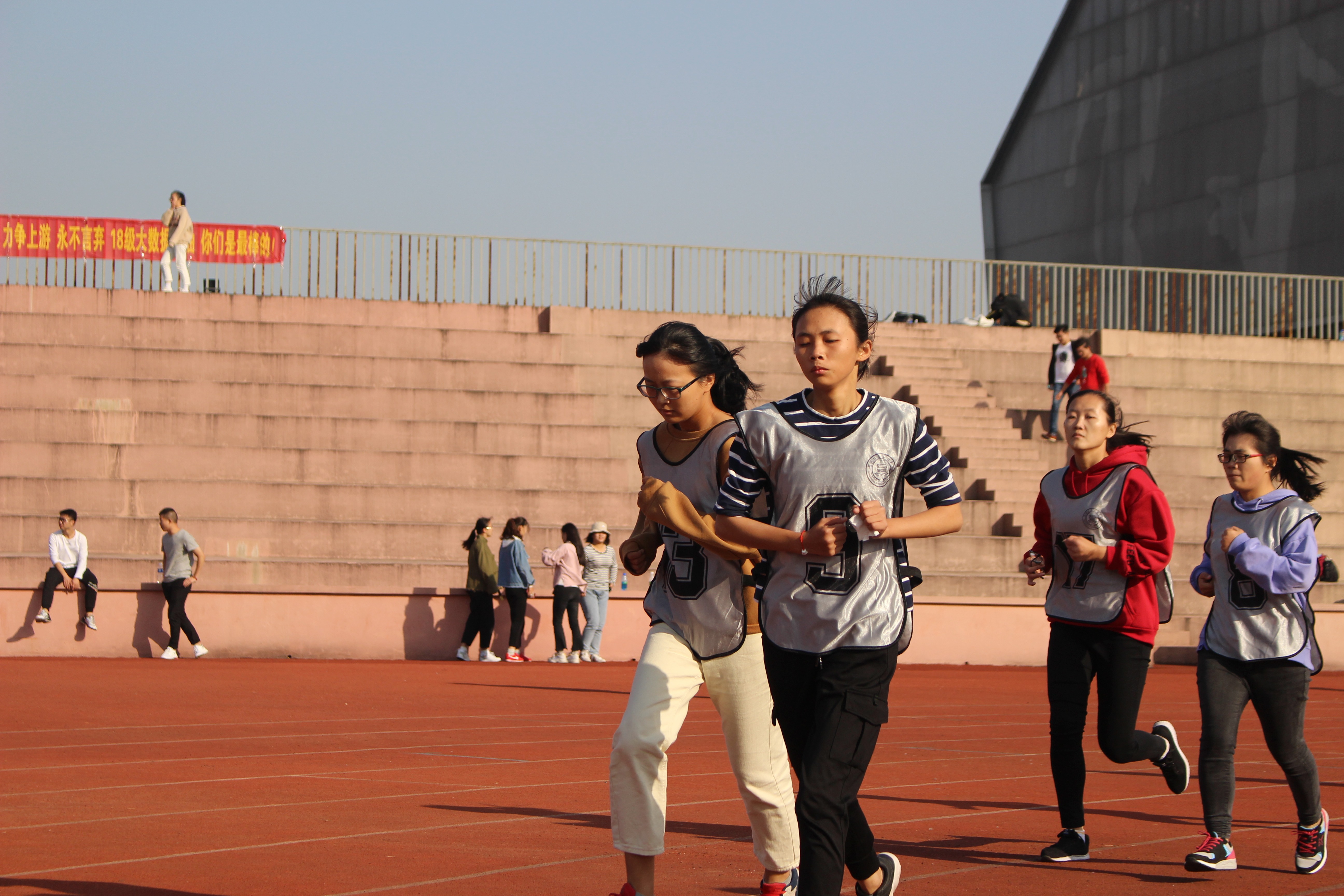 再坚持一会.JPG 再坚持一会.JPG