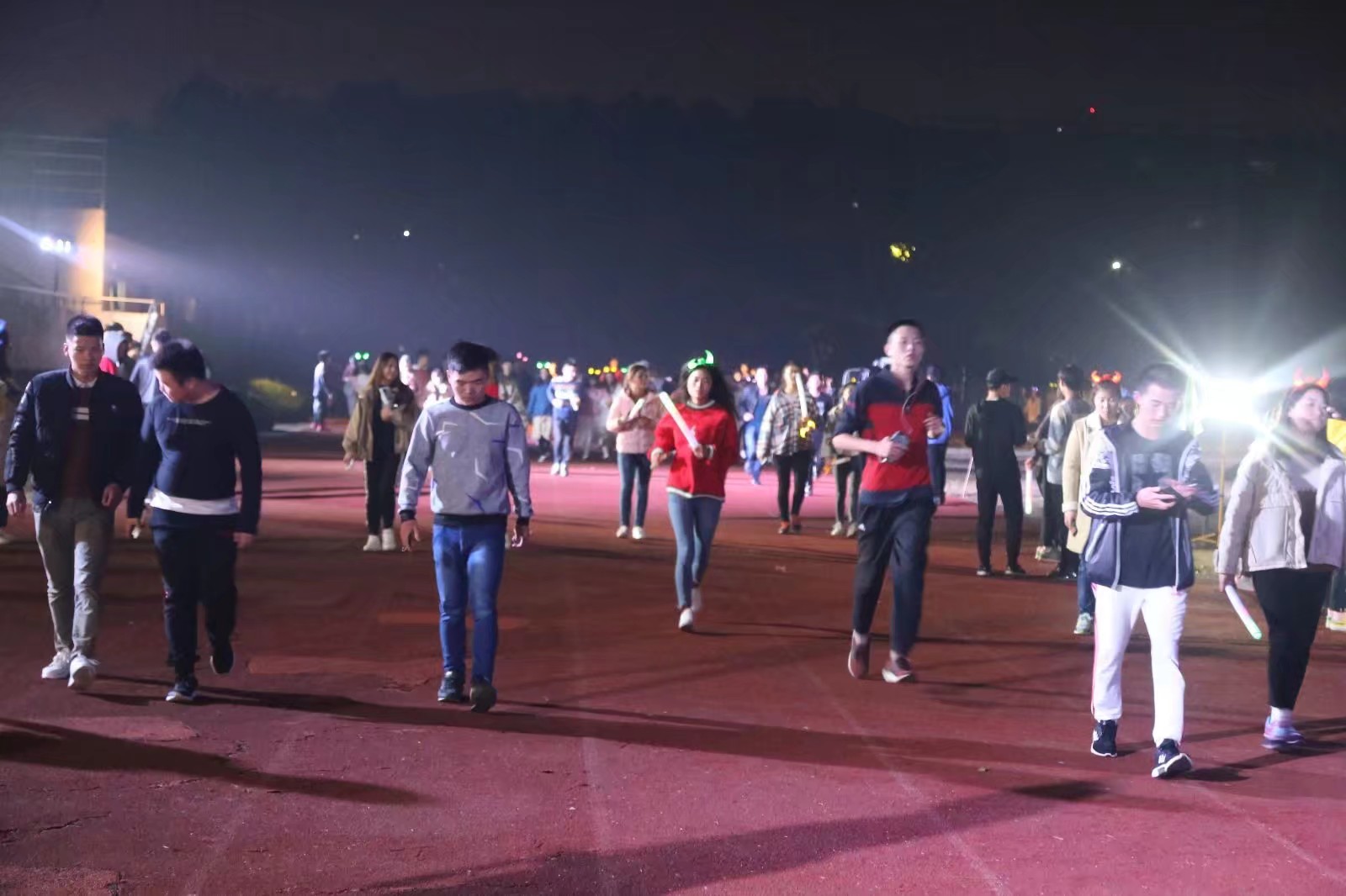 QQ图片20181128160627.jpg QQ图片20181128160627.jpg