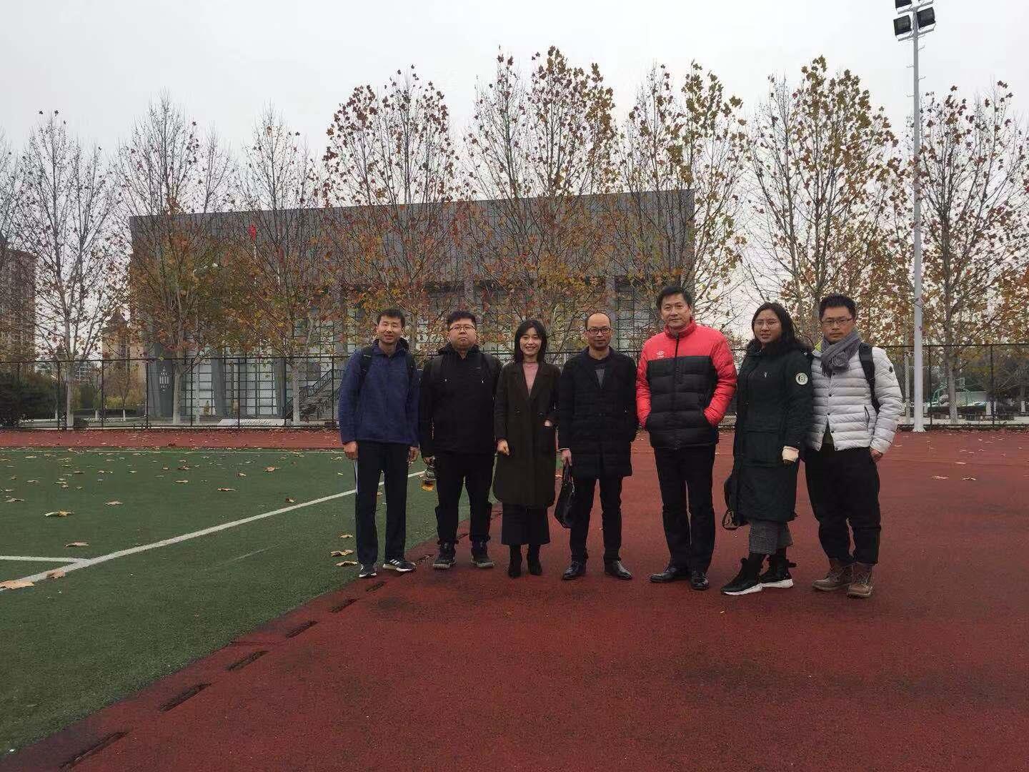 合影.jpg 合影.jpg