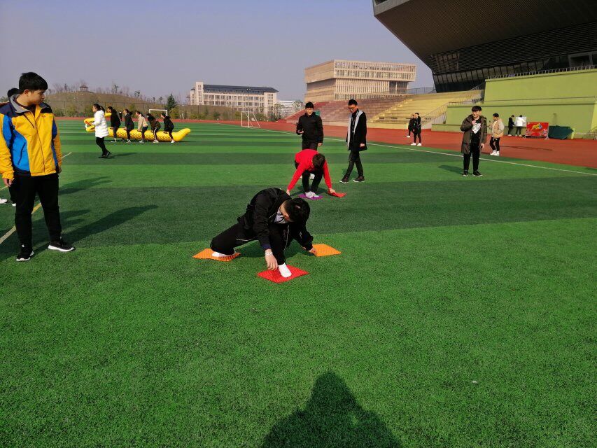 学生活动7.jpg 学生活动7.jpg