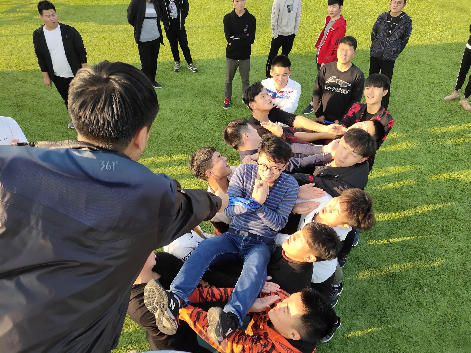 Cache_41a8e92dddc1db3f..jpg Cache_41a8e92dddc1db3f..jpg