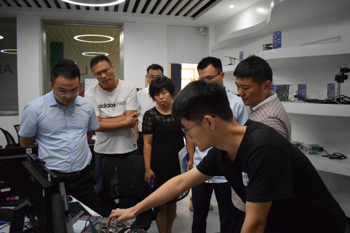 图片2.png 图片2.png