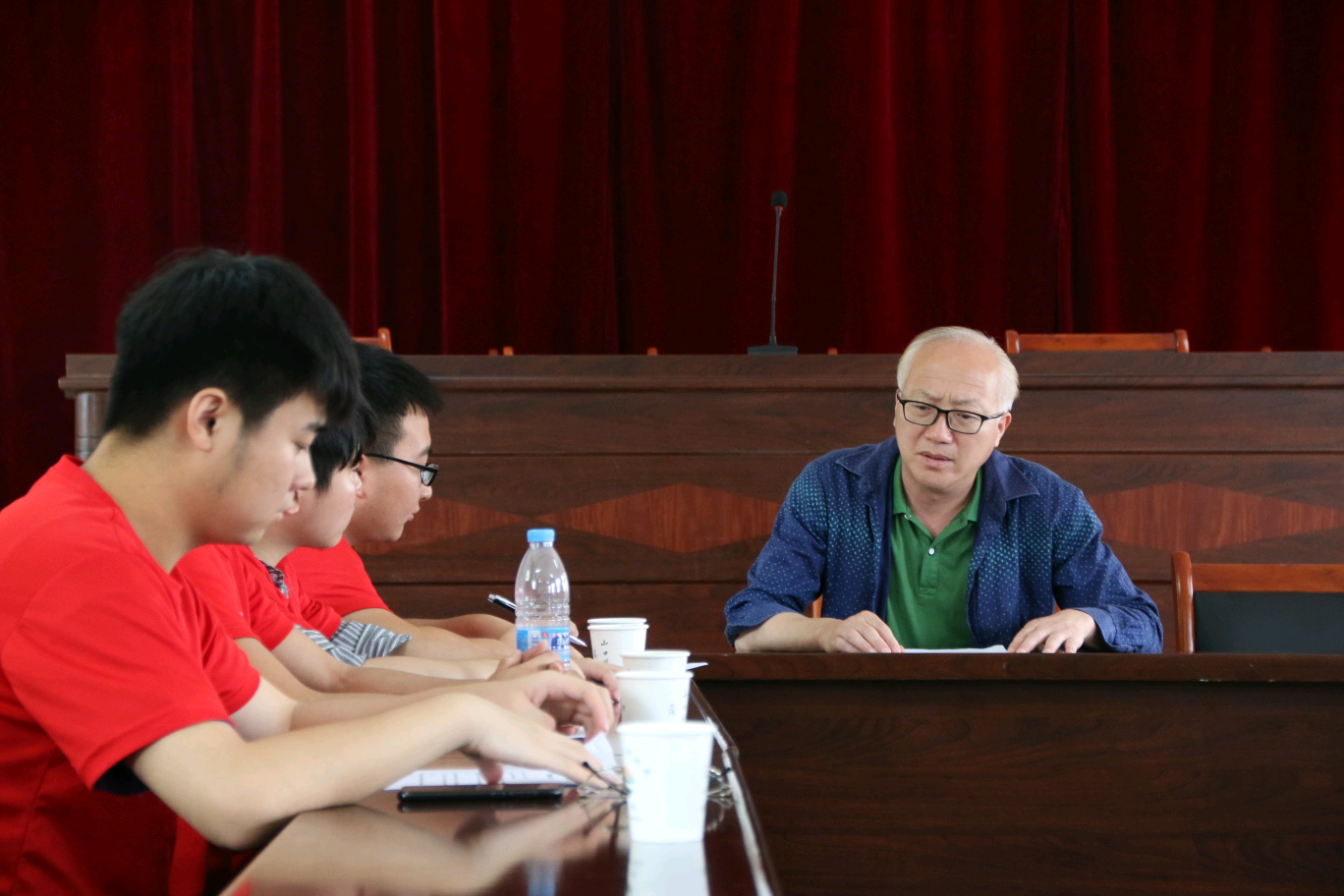 图片2.png 图片2.png