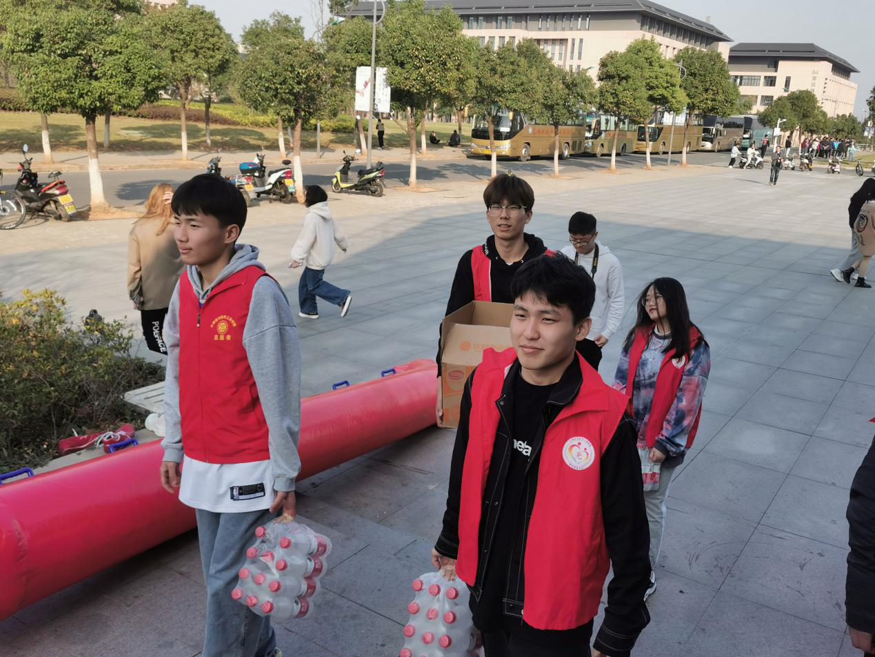 图片2.png 图片2.png