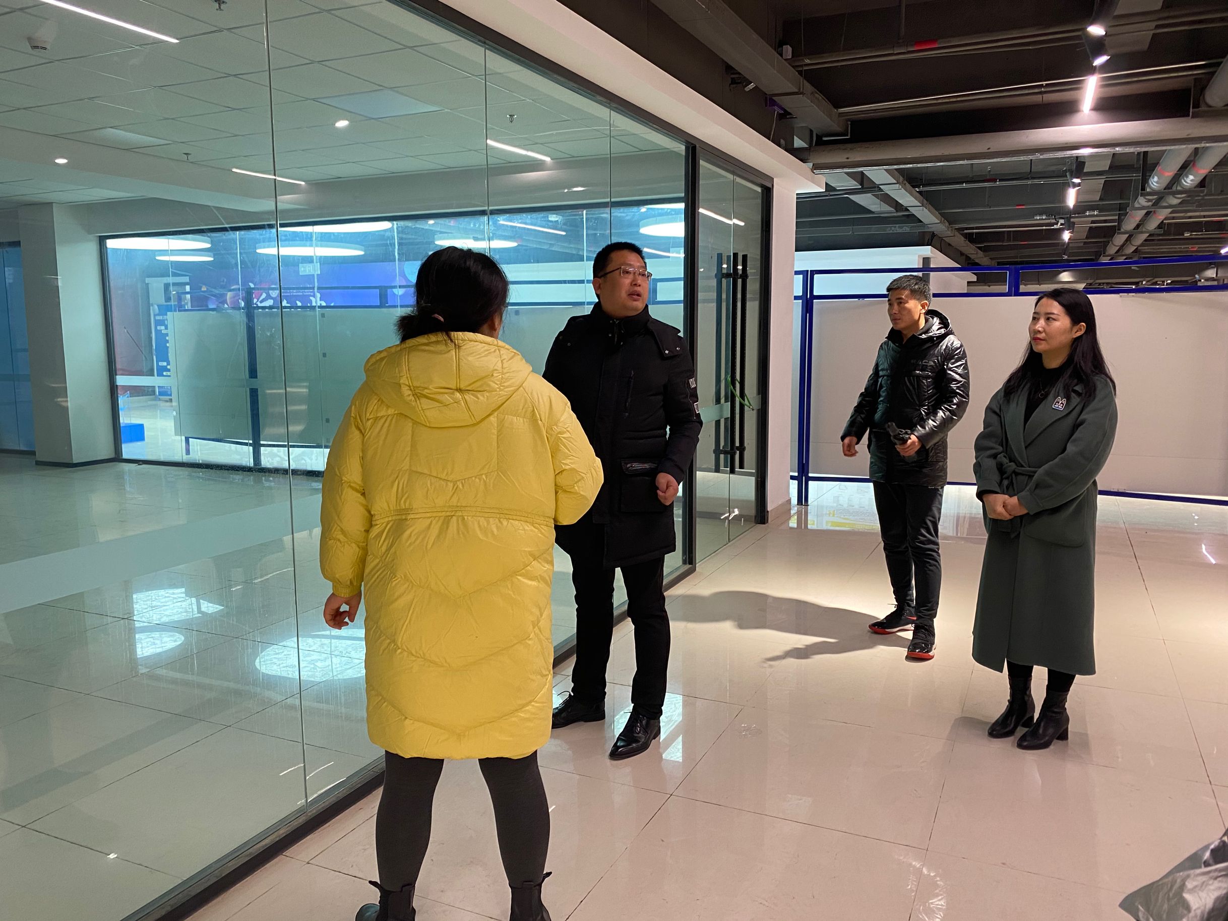 918C023BEC54C8CC2CAC2C05AA60185E.jpg 918C023BEC54C8CC2CAC2C05AA60185E.jpg