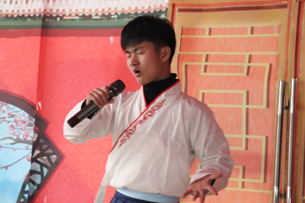 门派节目,独唱.JPG 门派节目,独唱.JPG