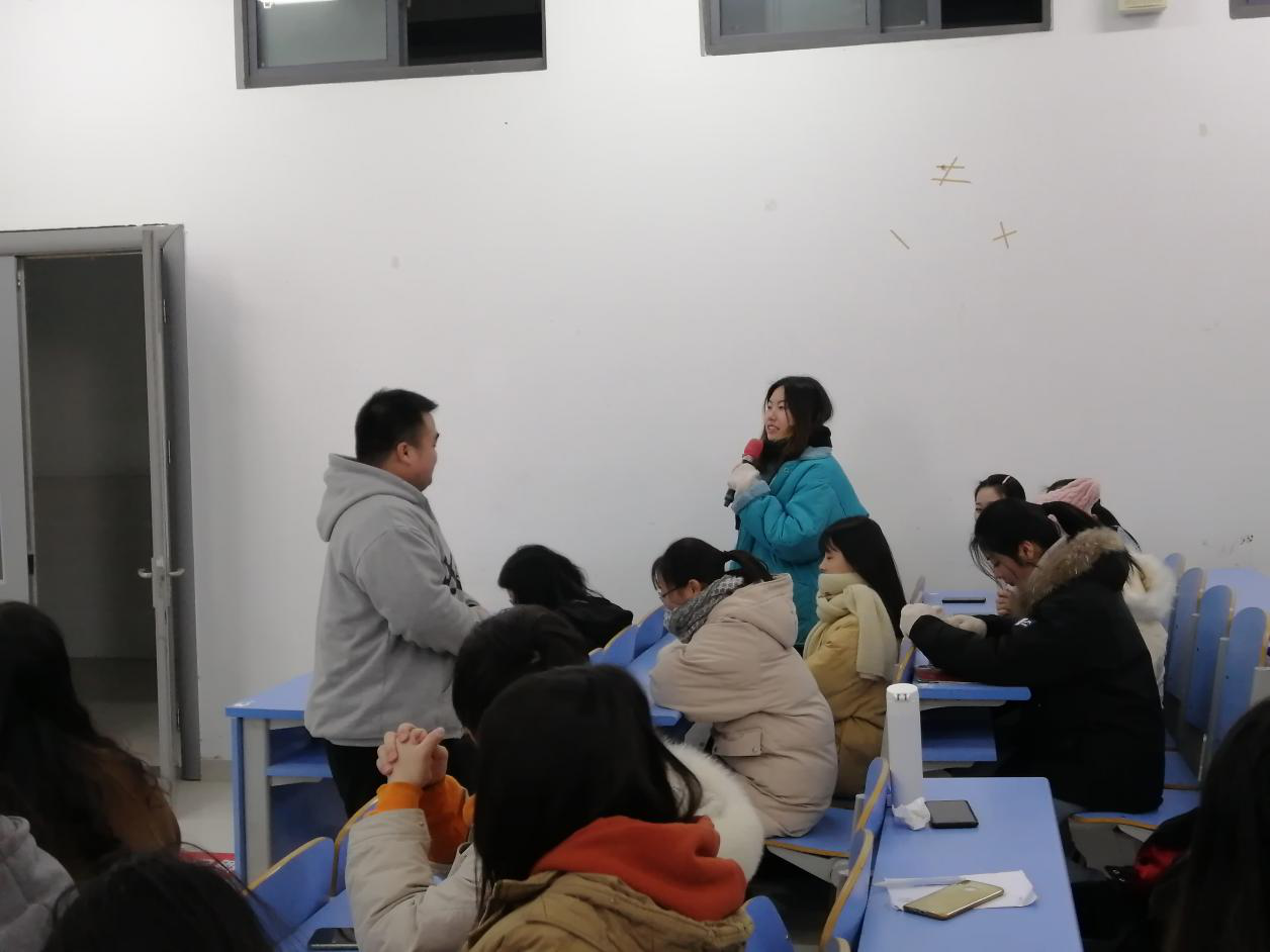 谢子健同学与大家积极互动.png 谢子健同学与大家积极互动.png