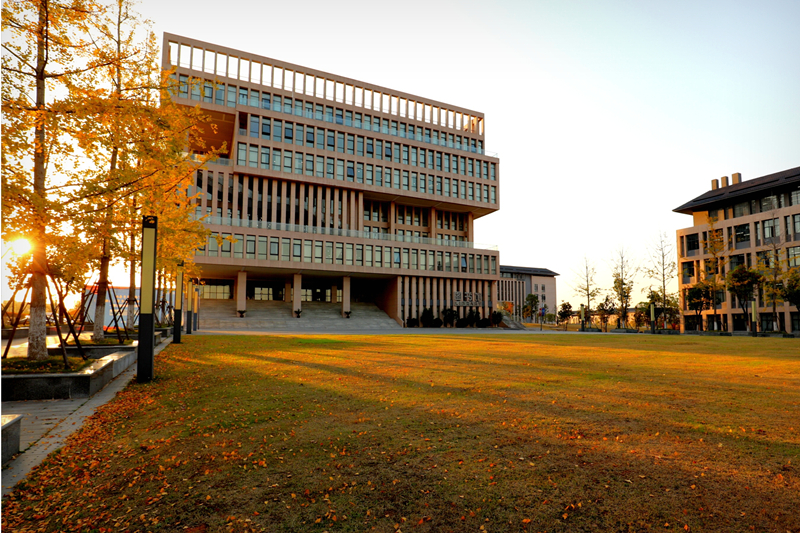 图书馆 (3)_副本.jpg