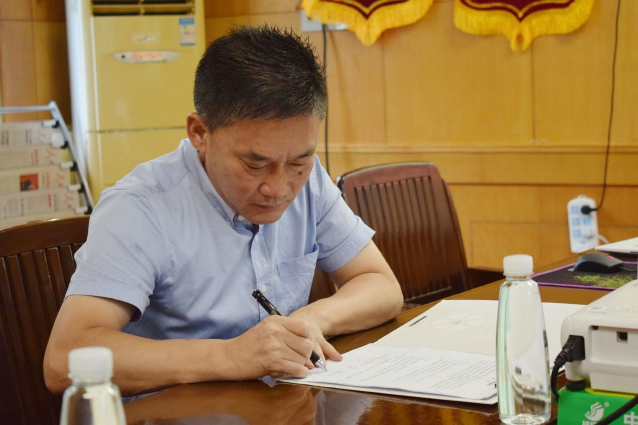 图片3.png 图片3.png