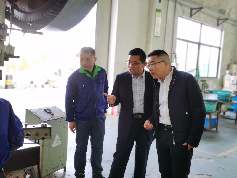 图片4.jpg 图片4.jpg