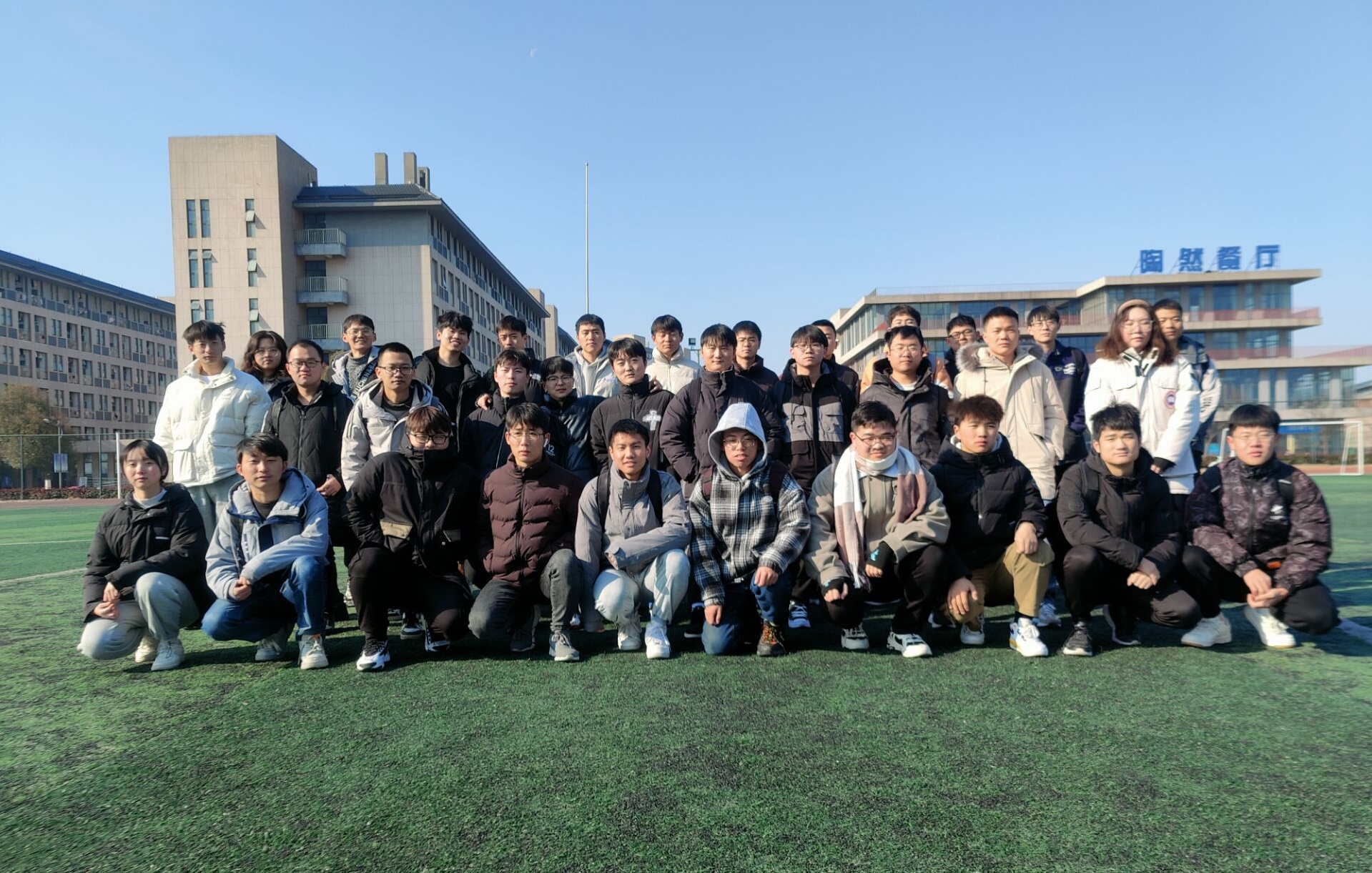 952AA059AD2AB347796DDDAE82A36EAA.jpg 952AA059AD2AB347796DDDAE82A36EAA.jpg