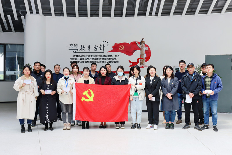 retouch_2022040415533925(1)_副本.jpg retouch_2022040415533925(1)_副本.jpg