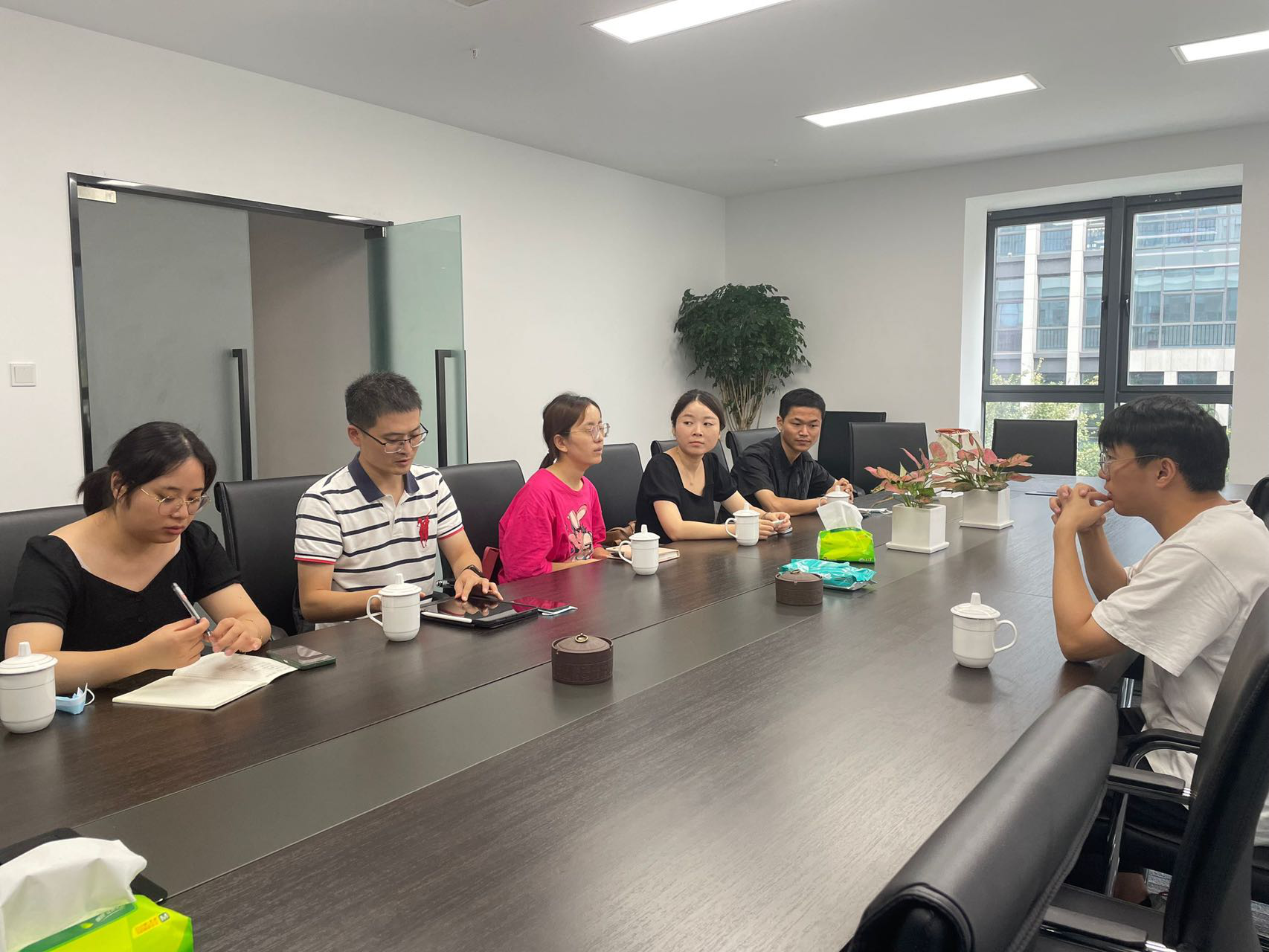 图片2.png 图片2.png