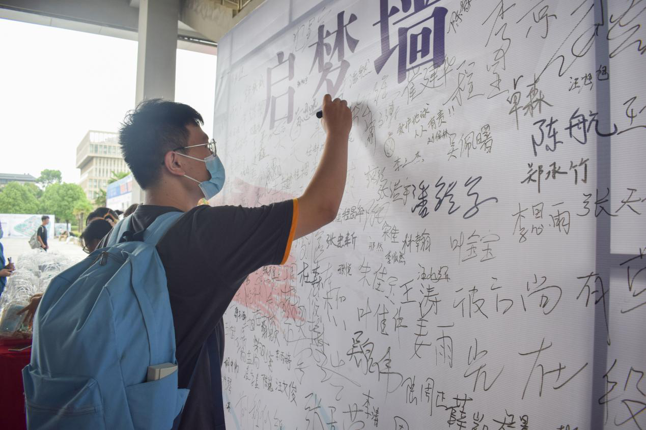 图片7.png 图片7.png