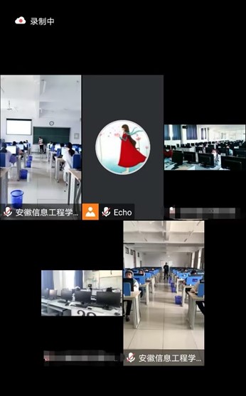 监考教师认真监考.jpg 监考教师认真监考.jpg