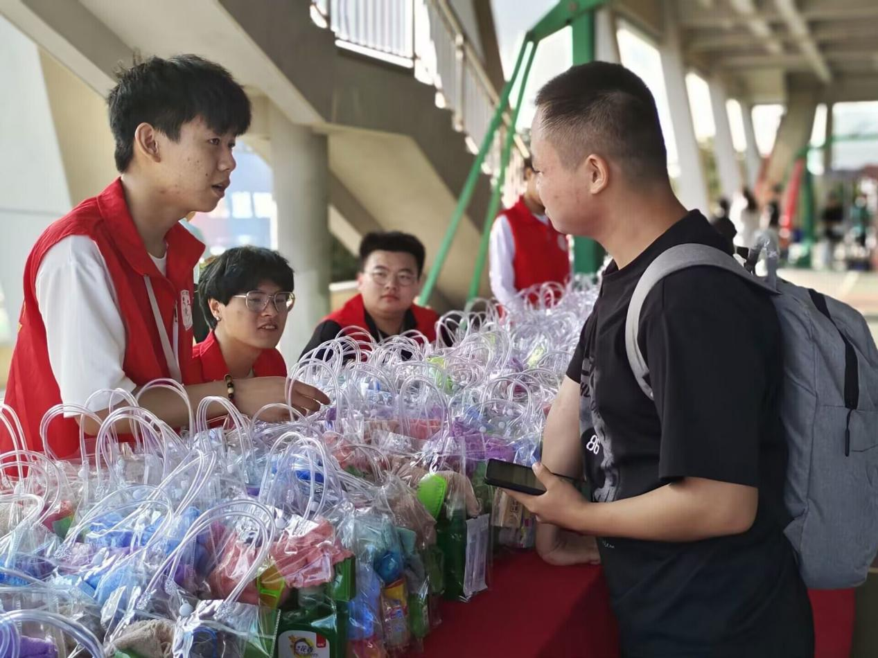 图片2.png 图片2.png