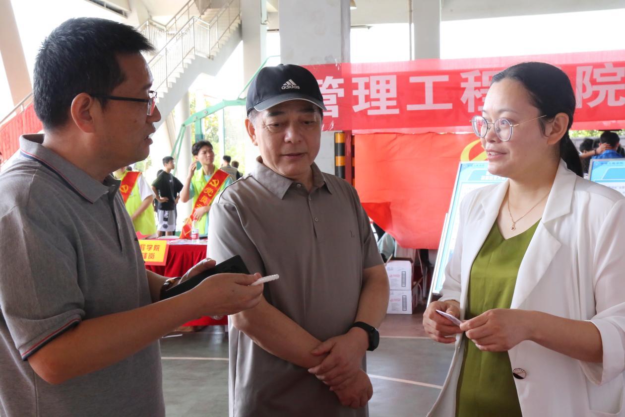 图片11.jpg 图片11.jpg