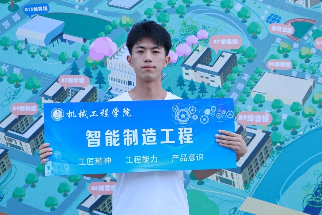 姚俊羽.jpg 姚俊羽.jpg