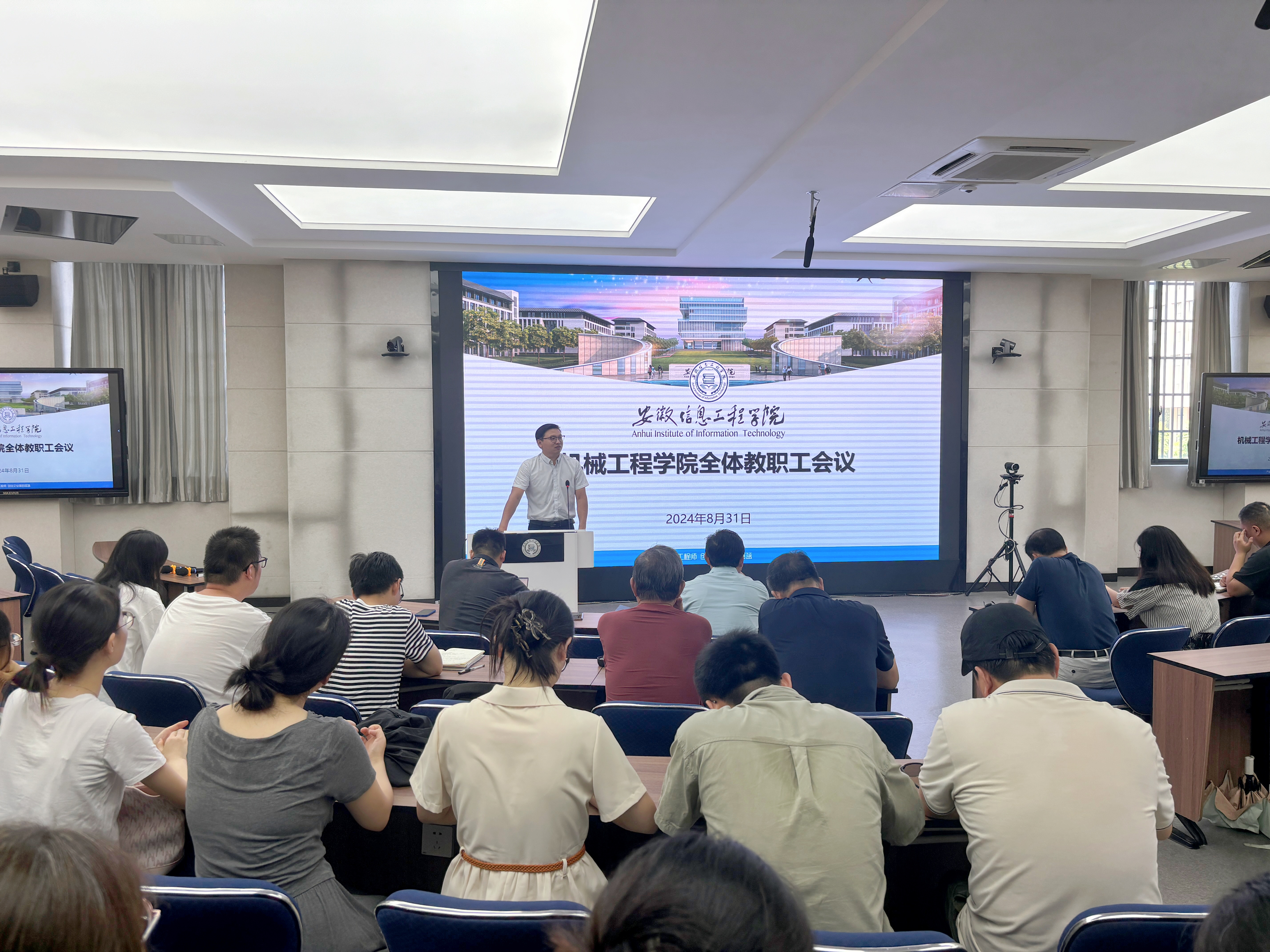 插图3.jpg 插图3.jpg